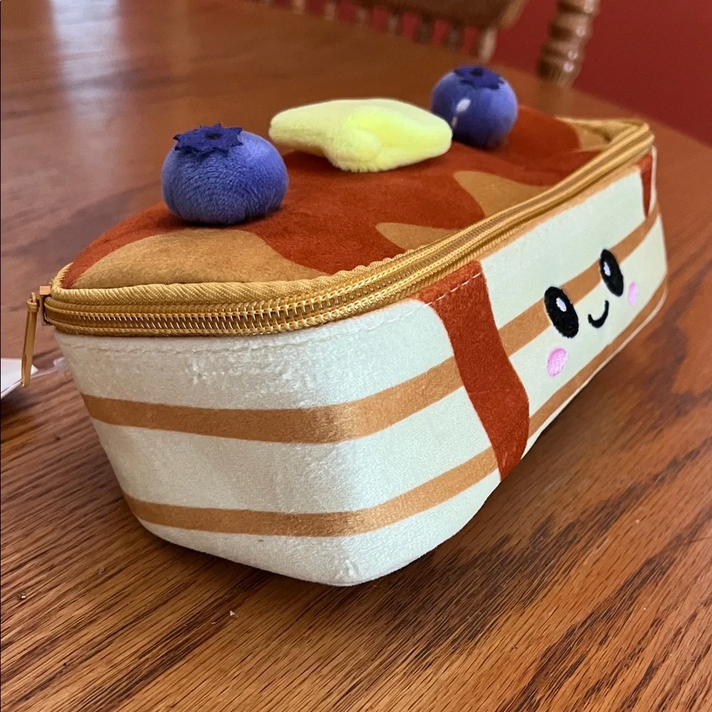 NWT Primark Pancake Pencil Case - Picture 3 of 7